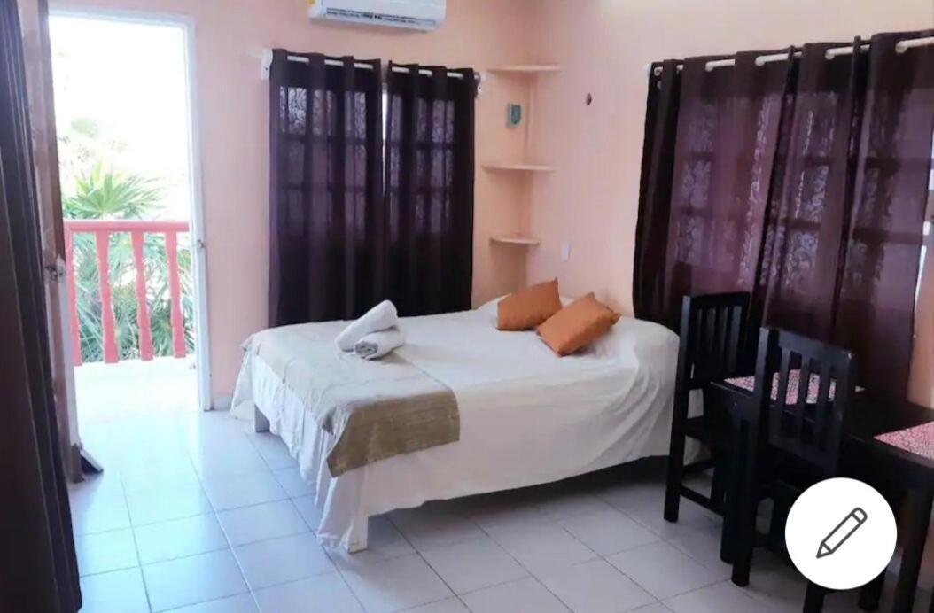 With Balcony & Kitchen Apartamento Isla Mujeres